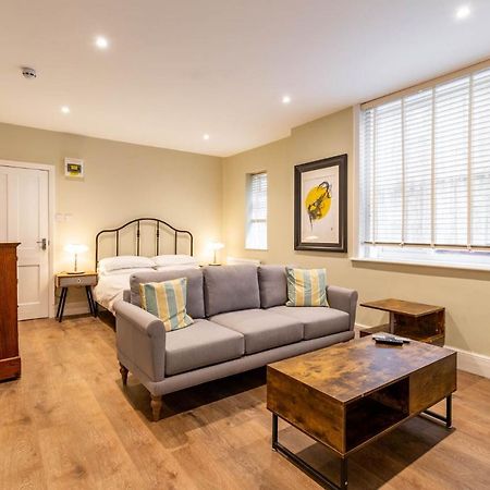Host & Stay - Cromer Town, Apartment 1 Екстер'єр фото